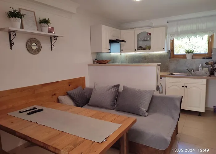 Na Zrodlanej * Międzybrodzie Bialskie